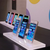 Apple iPhone 5 (S) y 5 (C) 64gb Skype id: stuartmurphy12